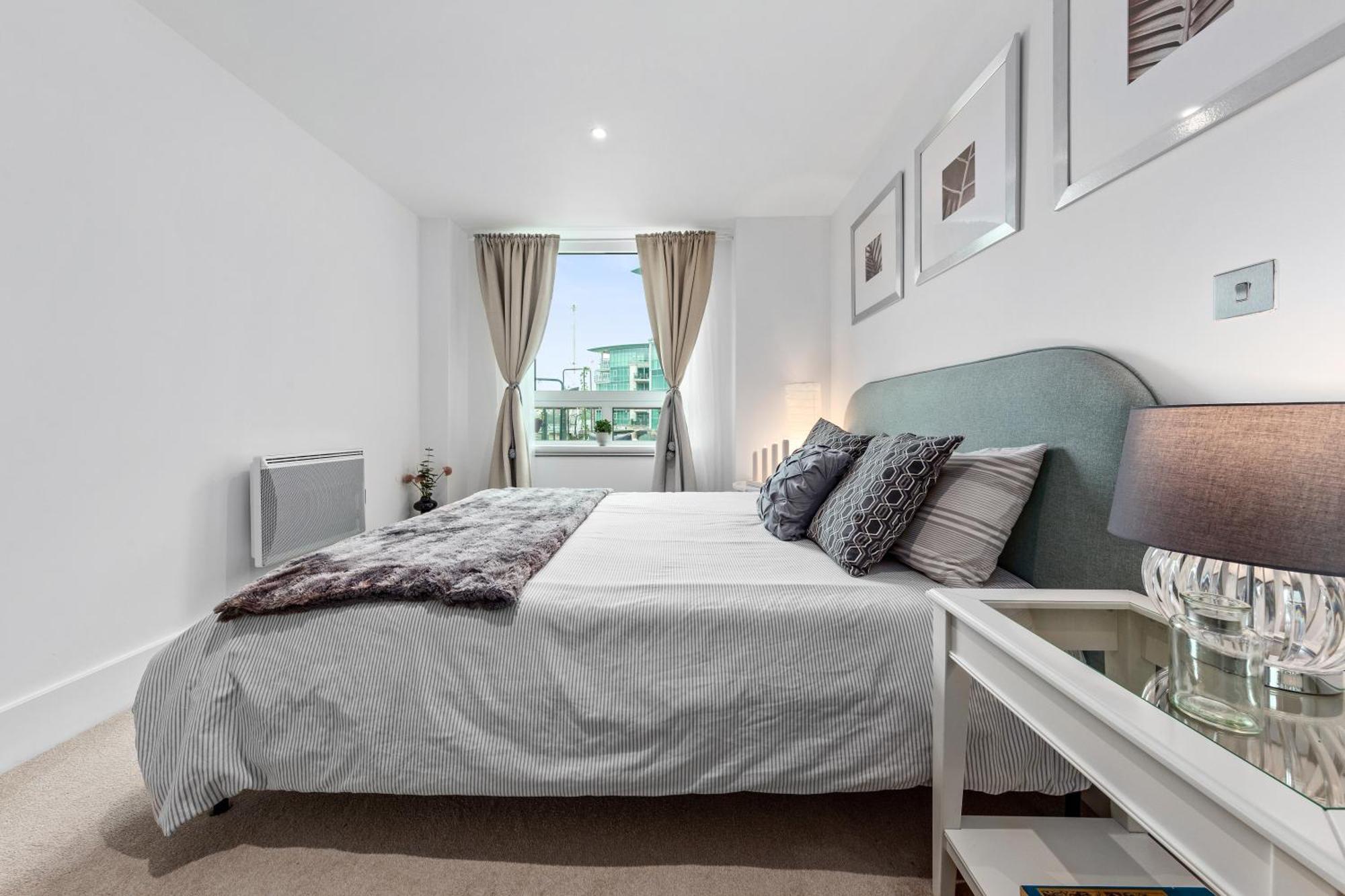 2 Bedroom Us Embassy Eye And Riverside View Panoramic Balcony * Londen